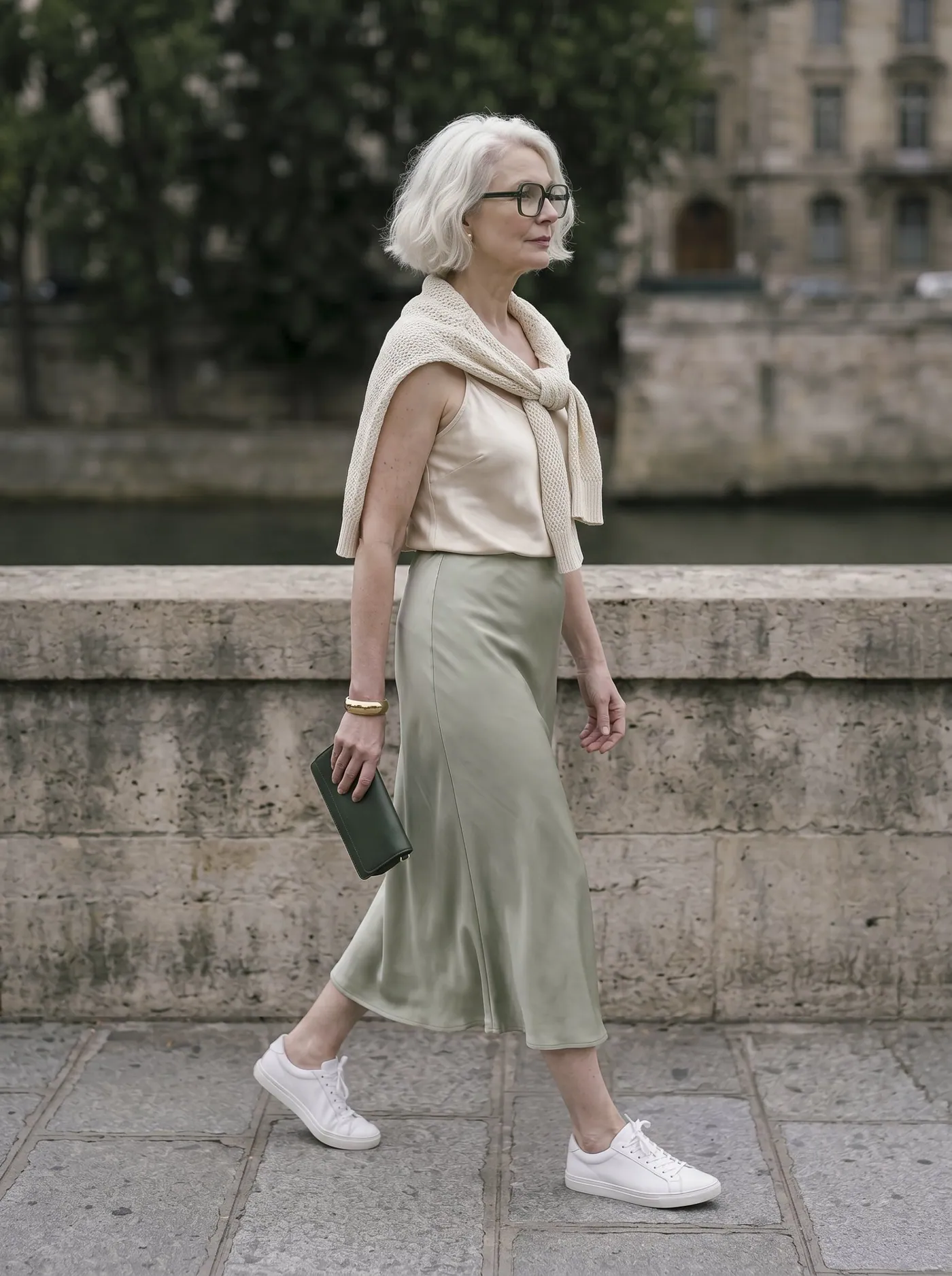 Paris editorial frame 03