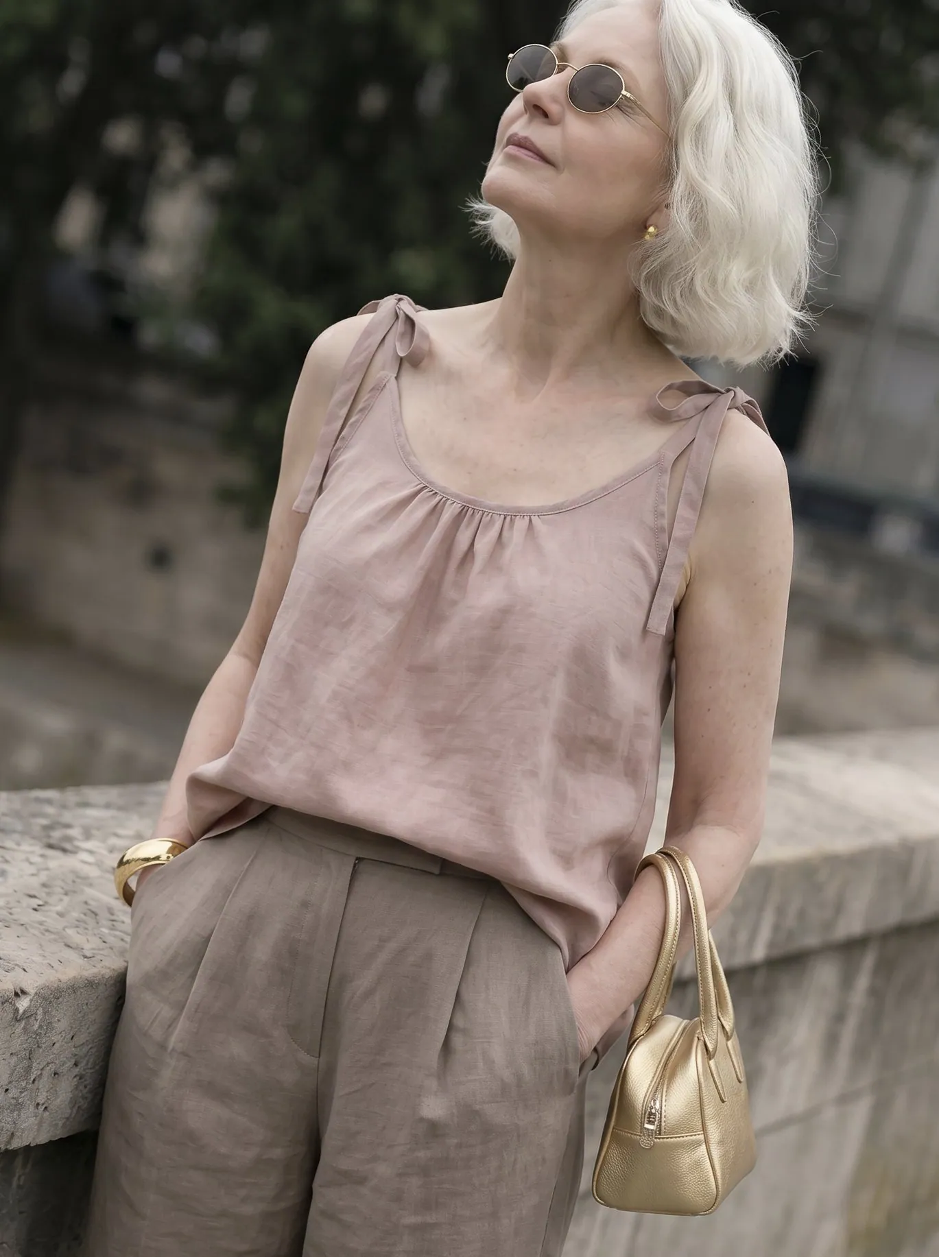 Paris editorial frame 04